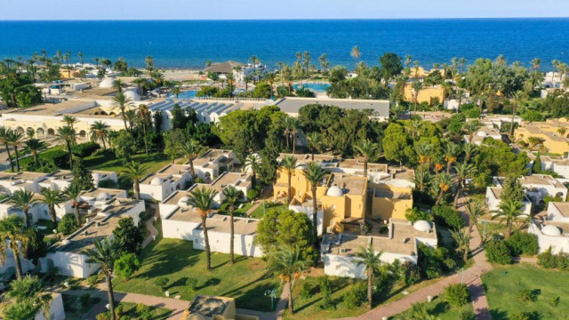 15.07 avion Sibiu, Tunisia Monastir, Shems Holiday Village & Aquapark 449 EURO, 7 nopti, Fara masa