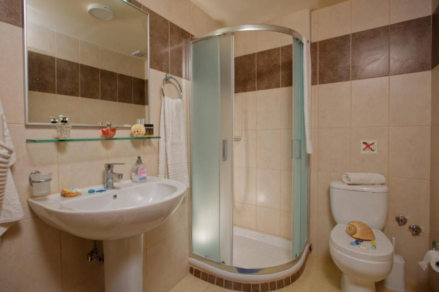20.07 avion Bucuresti, Grecia Gouves, Fotis Studios And Apartments 489 EURO, 7 nopti, Fara masa