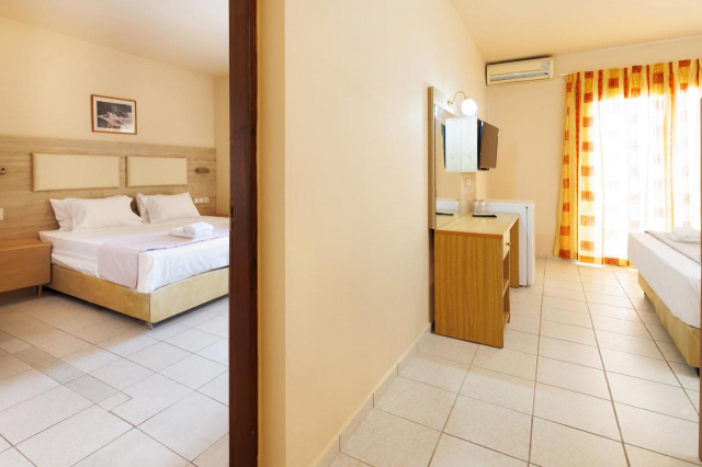 21.07 avion Bucuresti, Grecia Chersonissos, Aqua Sun Village 636 EURO, 7 nopti, All inclusive