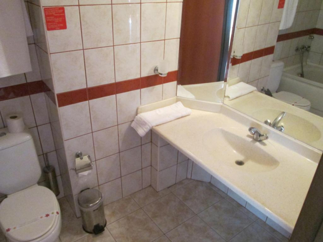 05.09 avion Bucuresti, Turcia Alanya, Sunshine Hotel 391 EURO, 7 nopti, All inclusive