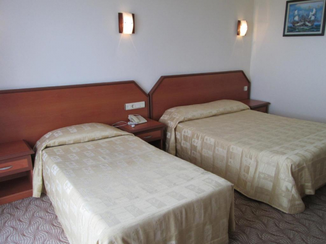 05.09 avion Bucuresti, Turcia Alanya, Sunshine Hotel 391 EURO, 7 nopti, All inclusive