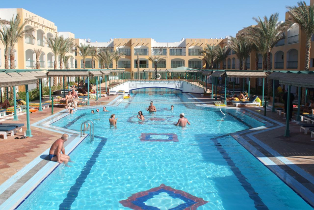 18.07 avion Bucuresti, Egipt Hurghada City, Bel Air Azur Resort - Adults Only 587 EURO, 7 nopti, All inclusive
