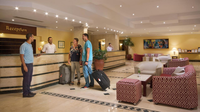 18.07 avion Bucuresti, Egipt Hurghada City, Bel Air Azur Resort - Adults Only 587 EURO, 7 nopti, All inclusive