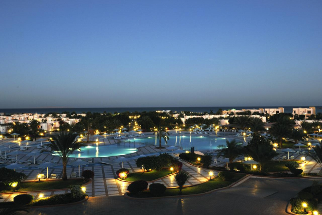 07.09 avion Bucuresti, Egipt Hurghada City, Pharaoh Azur Resort 518 EURO, 7 nopti, All inclusive