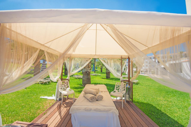 19.10 avion Bucuresti, Cipru Protaras, Tsokkos Gardens Hotel 616 EURO, 7 nopti, Demipensiune inclusa