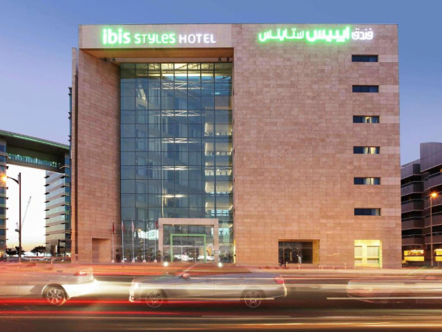 23.08 avion Bucuresti, Emiratele Arabe Unite Dubai, Ibis Styles Hotel Jumeira 528 EURO, 7 nopti, Mic dejun inclus