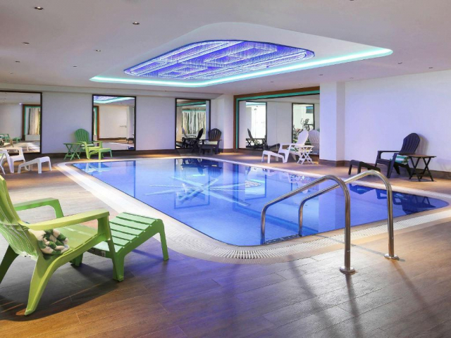 23.08 avion Bucuresti, Emiratele Arabe Unite Dubai, Ibis Styles Hotel Jumeira 528 EURO, 7 nopti, Mic dejun inclus