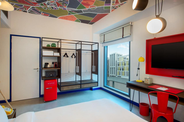 23.08 avion Bucuresti, Emiratele Arabe Unite Dubai, Hampton by Hilton Dubai Al Seef 538 EURO, 7 nopti, Mic dejun inclus