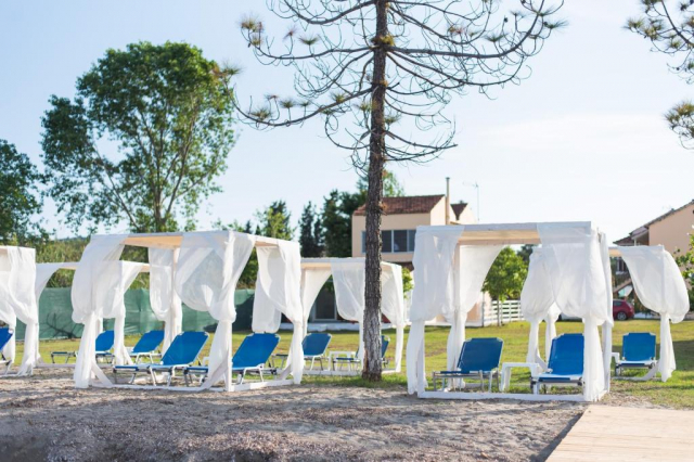 30.07 avion Bucuresti, Grecia Kavos, Sandy Beach Complex 567 EURO, 7 nopti, Fara masa