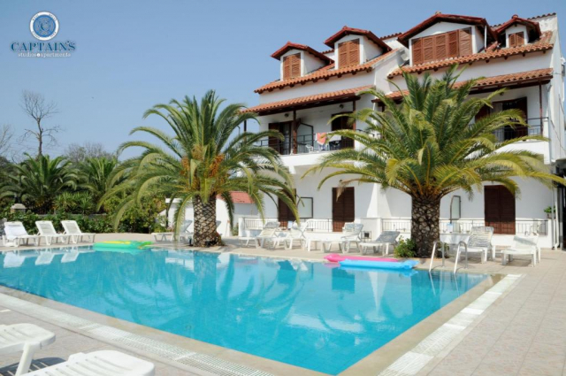30.07 avion Bucuresti, Grecia Kavos, Captain's Studios Apartments 567 EURO, 7 nopti, Fara masa