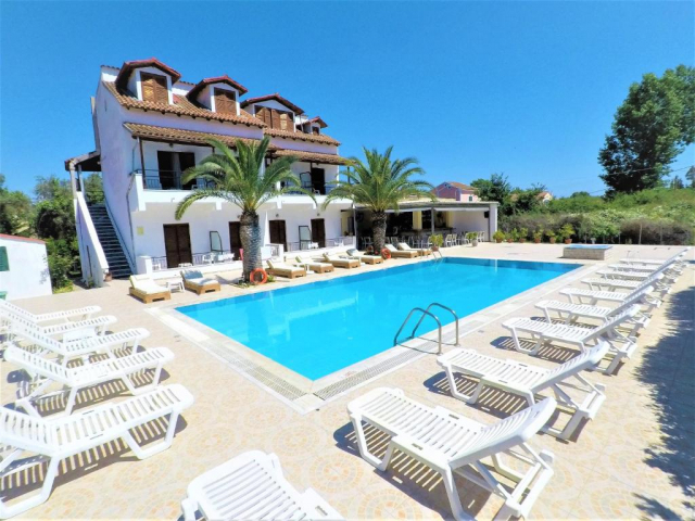 30.07 avion Bucuresti, Grecia Kavos, Captain's Studios Apartments 567 EURO, 7 nopti, Fara masa