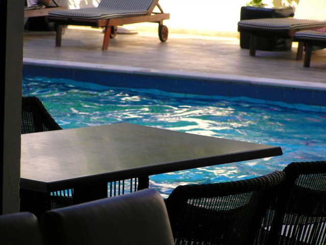 10.09 avion Bucuresti, Grecia Chersonissos, Pela Maria Hotel (Adults only 18+) 626 EURO, 7 nopti, All inclusive