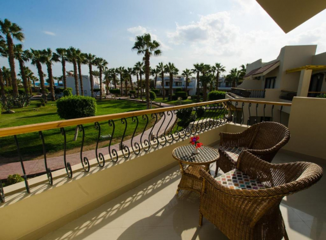 19.10 avion Bucuresti, Egipt Safaga, Lotus Bay Resort And Spa Abu Soma 508 EURO, 7 nopti, All inclusive