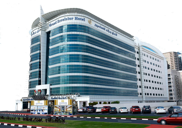 23.08 avion Bucuresti, Emiratele Arabe Unite Dubai, Hotel Grand Excelsior Bur Dubai 538 EURO, 7 nopti, Mic dejun inclus