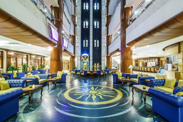 23.08 avion Bucuresti, Emiratele Arabe Unite Dubai, Hotel Grand Excelsior Bur Dubai 538 EURO, 7 nopti, Mic dejun inclus