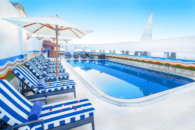 23.08 avion Bucuresti, Emiratele Arabe Unite Dubai, Hotel Grand Excelsior Bur Dubai 538 EURO, 7 nopti, Mic dejun inclus