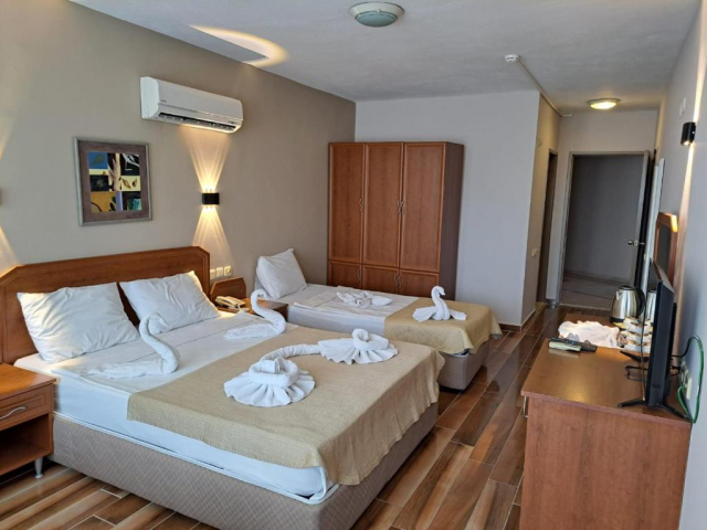04.09 avion Bucuresti, Turcia Kemer, Nex Royal Beach Hotel 430 EURO, 7 nopti, All inclusive