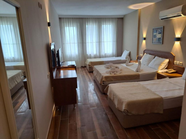 04.09 avion Bucuresti, Turcia Kemer, Nex Royal Beach Hotel 430 EURO, 7 nopti, All inclusive