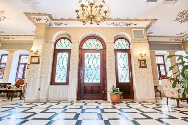 18.08 avion Bucuresti, Turcia Istanbul, Amber Hotel Istanbul 508 EURO, 5 nopti, Mic dejun inclus