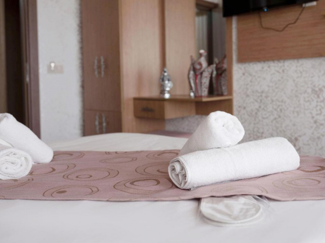 18.08 avion Bucuresti, Turcia Istanbul, Megaron Hotel 459 EURO, 5 nopti, Mic dejun inclus