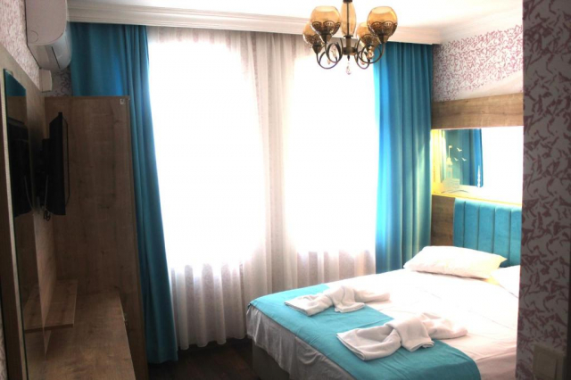 18.08 avion Bucuresti, Turcia Istanbul, Megaron Hotel 459 EURO, 5 nopti, Mic dejun inclus