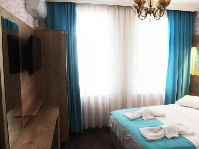 18.08 avion Bucuresti, Turcia Istanbul, Megaron Hotel 459 EURO, 5 nopti, Mic dejun inclus