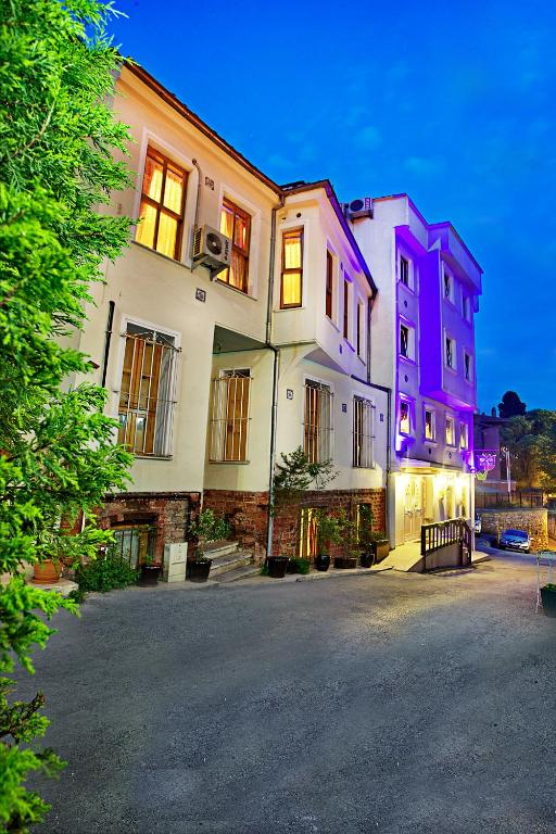 18.08 avion Bucuresti, Turcia Istanbul, Divas Hotel 459 EURO, 5 nopti, Mic dejun inclus