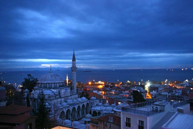 18.08 avion Bucuresti, Turcia Istanbul, Divas Hotel 459 EURO, 5 nopti, Mic dejun inclus