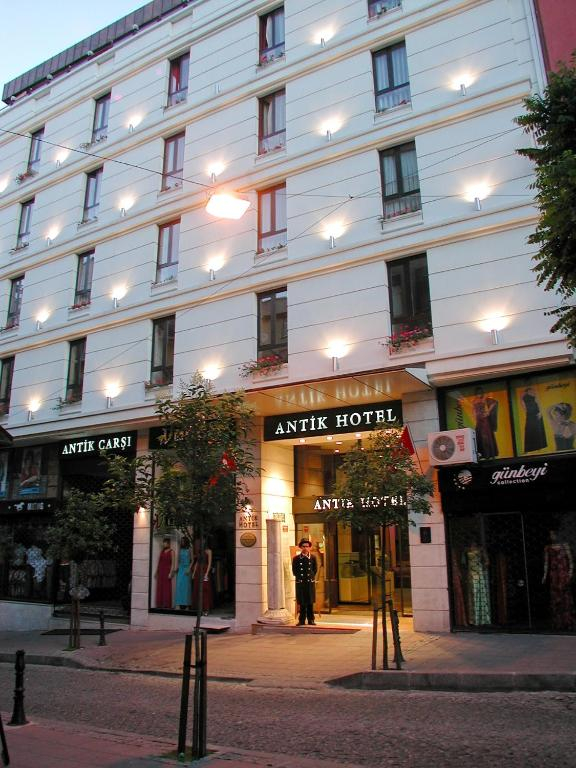 18.08 avion Bucuresti, Turcia Istanbul, Antik Hotel 508 EURO, 5 nopti, Mic dejun inclus
