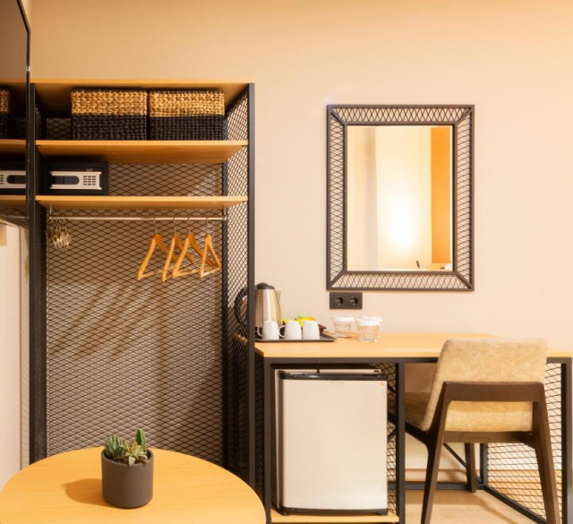 18.08 avion Bucuresti, Turcia Istanbul, Antik Hotel 508 EURO, 5 nopti, Mic dejun inclus