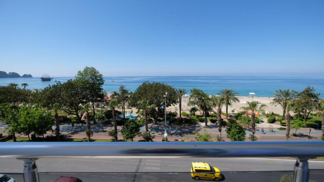 445 EURO - Last Minute Turcia - Antalya Cleopatra Golden Beach Hotel