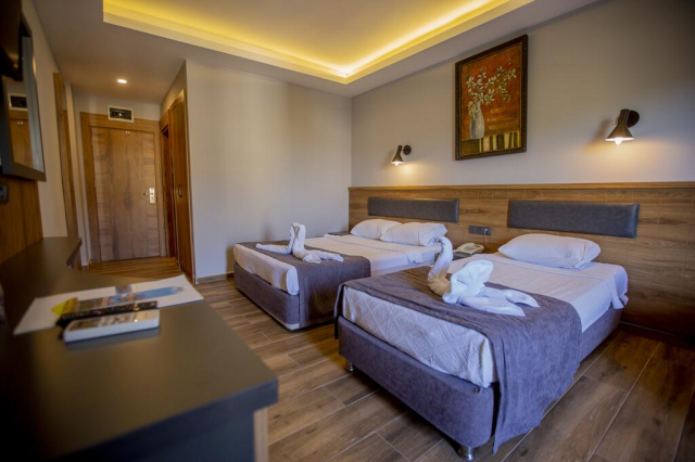 567 EURO - Last Minute Turcia - Antalya Hotel Kleopatra Fatih