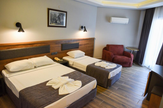 567 EURO - Last Minute Turcia - Antalya Hotel Kleopatra Fatih