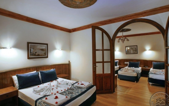567 EURO - Last Minute Turcia - Antalya Hotel Kleopatra Fatih