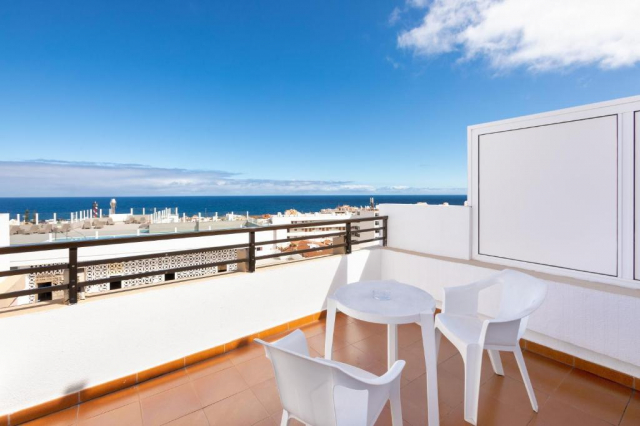609 EURO - Last Minute Spania - Insula Tenerife HC Hotel Magec