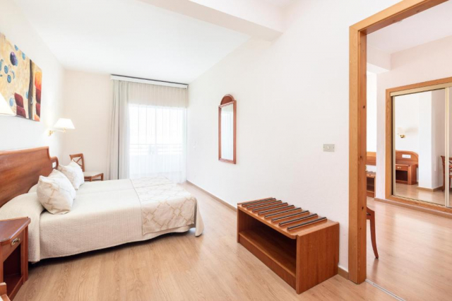 609 EURO - Last Minute Spania - Insula Tenerife HC Hotel Magec