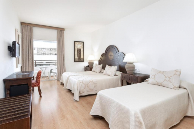 609 EURO - Last Minute Spania - Insula Tenerife HC Hotel Magec