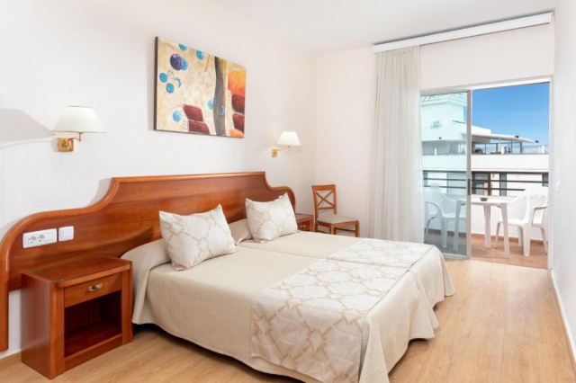 609 EURO - Last Minute Spania - Insula Tenerife HC Hotel Magec
