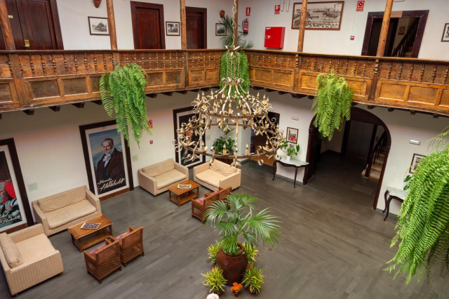 682 EURO - Last Minute Spania - Insula Tenerife Hotel Marquesa