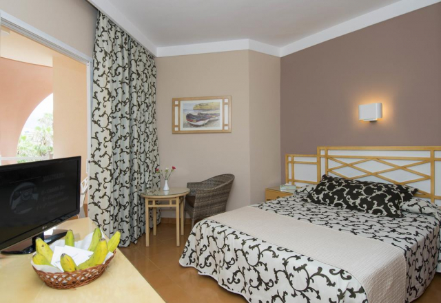 861 EURO - Last Minute Spania - Insula Tenerife Hotel Puerto Palace
