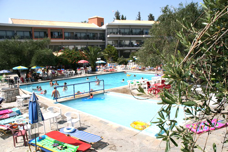 10.09 avion Bucuresti, Grecia Dassia, Dassia Holiday Club 528 EURO, 7 nopti, All inclusive