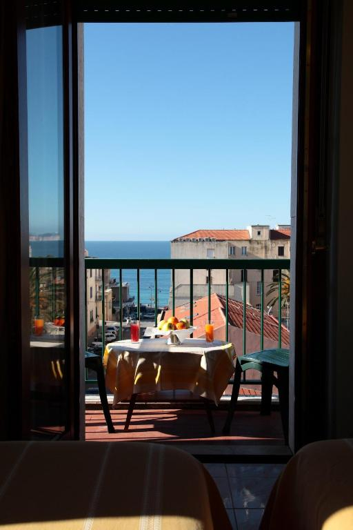 28.09 avion Bucuresti, Italia Alghero, Hotel La Margherita & SPA 557 EURO, 7 nopti, Fara masa
