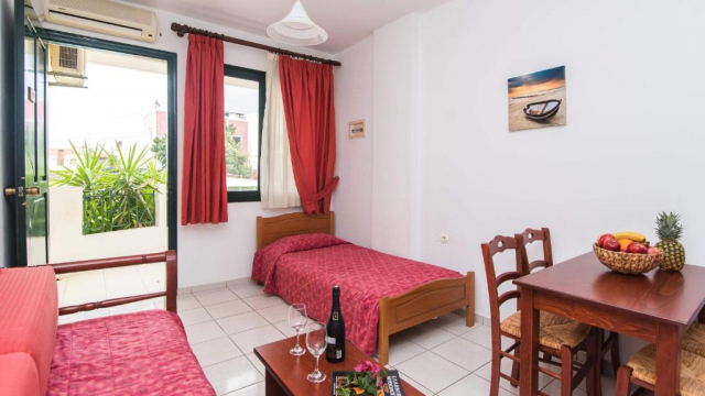 03.09 avion Sibiu, Grecia Koutouloufari, Ariadne Palace 342 EURO, 7 nopti, Fara masa