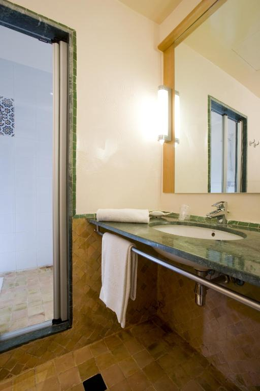 02.10 avion Bucuresti, Maroc Marrakech, Ibis Marrakech Palmeraie 518 EURO, 7 nopti, Fara masa