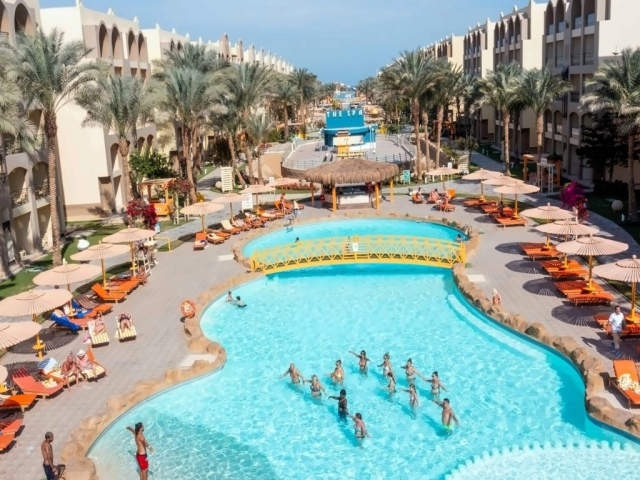 428 EURO - Last Minute zbor din Bucuresti Egipt - Hurghada Hotel El Karma Aqua Beach Resort