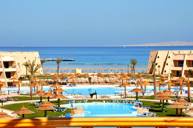 572 EURO - Last Minute zbor din Iasi Egipt - Hurghada Hotel Jasmine Palace Resort