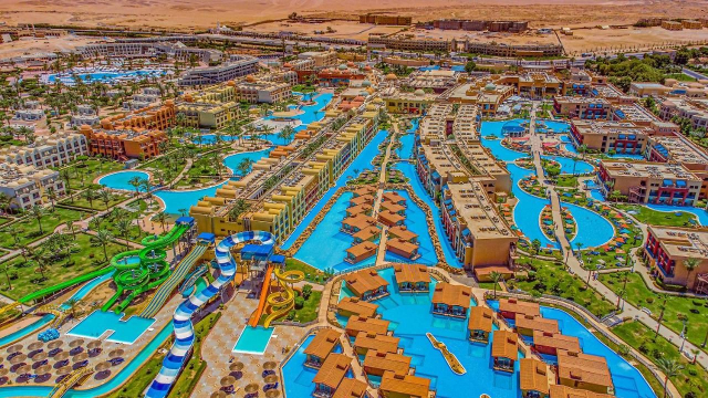 671 EURO - Last Minute zbor din Bucuresti Egipt - Hurghada Titanic Palace Hotel Hurghada