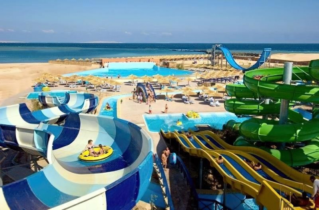 671 EURO - Last Minute zbor din Bucuresti Egipt - Hurghada Titanic Palace Hotel Hurghada