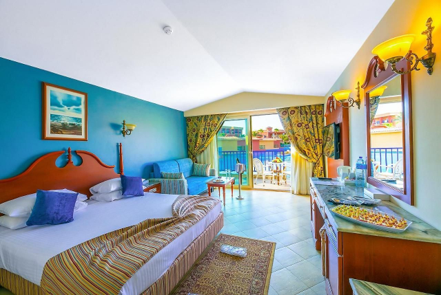 671 EURO - Last Minute zbor din Bucuresti Egipt - Hurghada Titanic Palace Hotel Hurghada