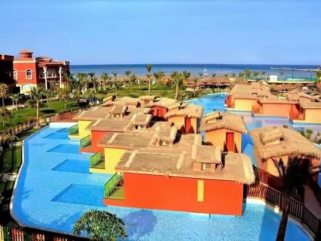 671 EURO - Last Minute zbor din Bucuresti Egipt - Hurghada Titanic Palace Hotel Hurghada